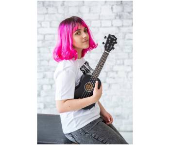 VESTON KUS 15 BK - Укулеле сопрано ~ Серия Veston color