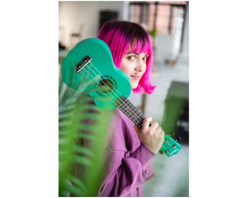 VESTON UKULELE KUS 15 GR - Укулеле сопрано ~ Серия Veston color