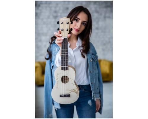 VESTON KUS 25 BUNNY - Укулеле сопрано ~ Серия Veston color