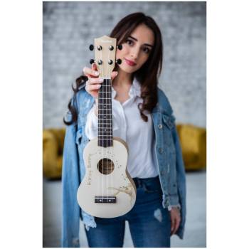VESTON UKULELE KUS 25 BUNNY - Укулеле сопрано ~ Серия Veston color